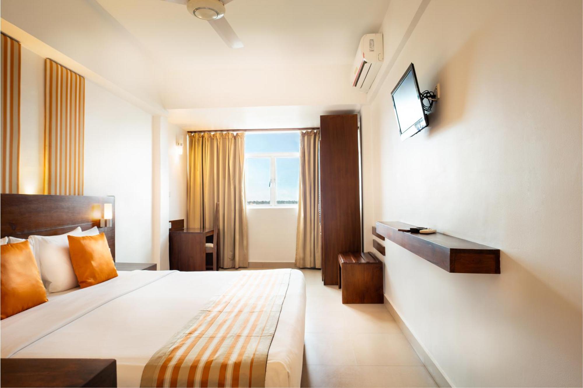 Camelot Beach Hotel Negombo Luaran gambar